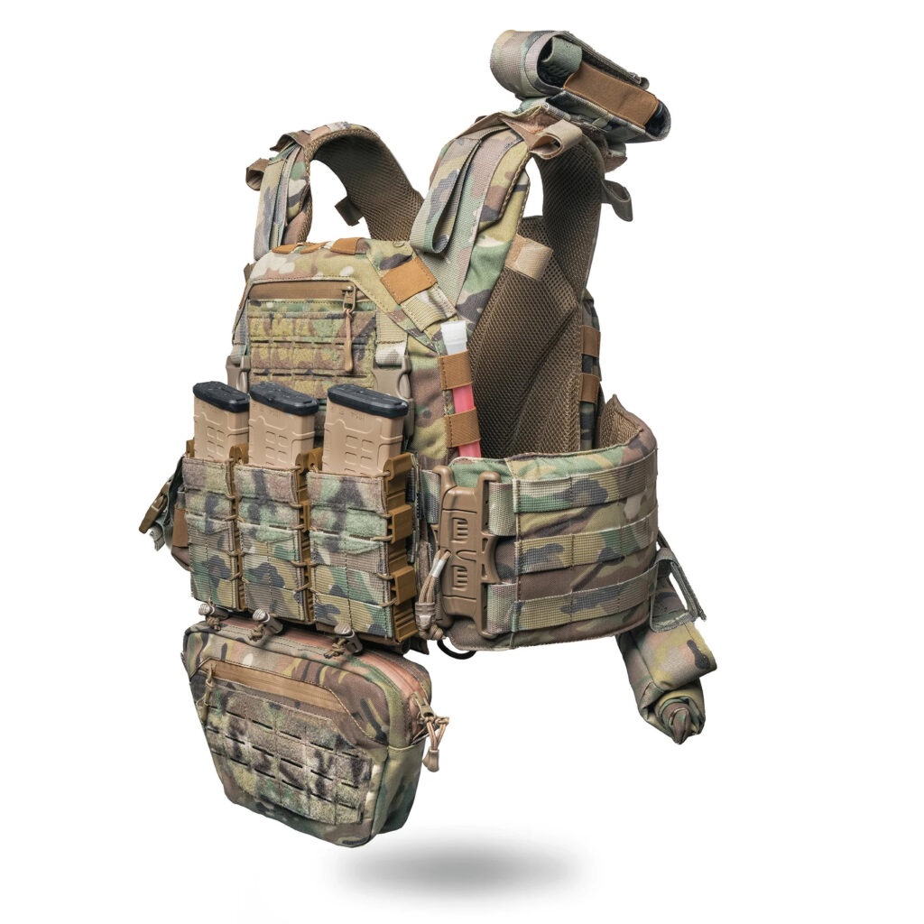 Improved ODIN Plate Carrier with Quick Release System + 8 Pouches