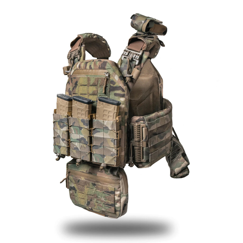 PERUN Plate Carrier with Quick Release System + 8 Pouches