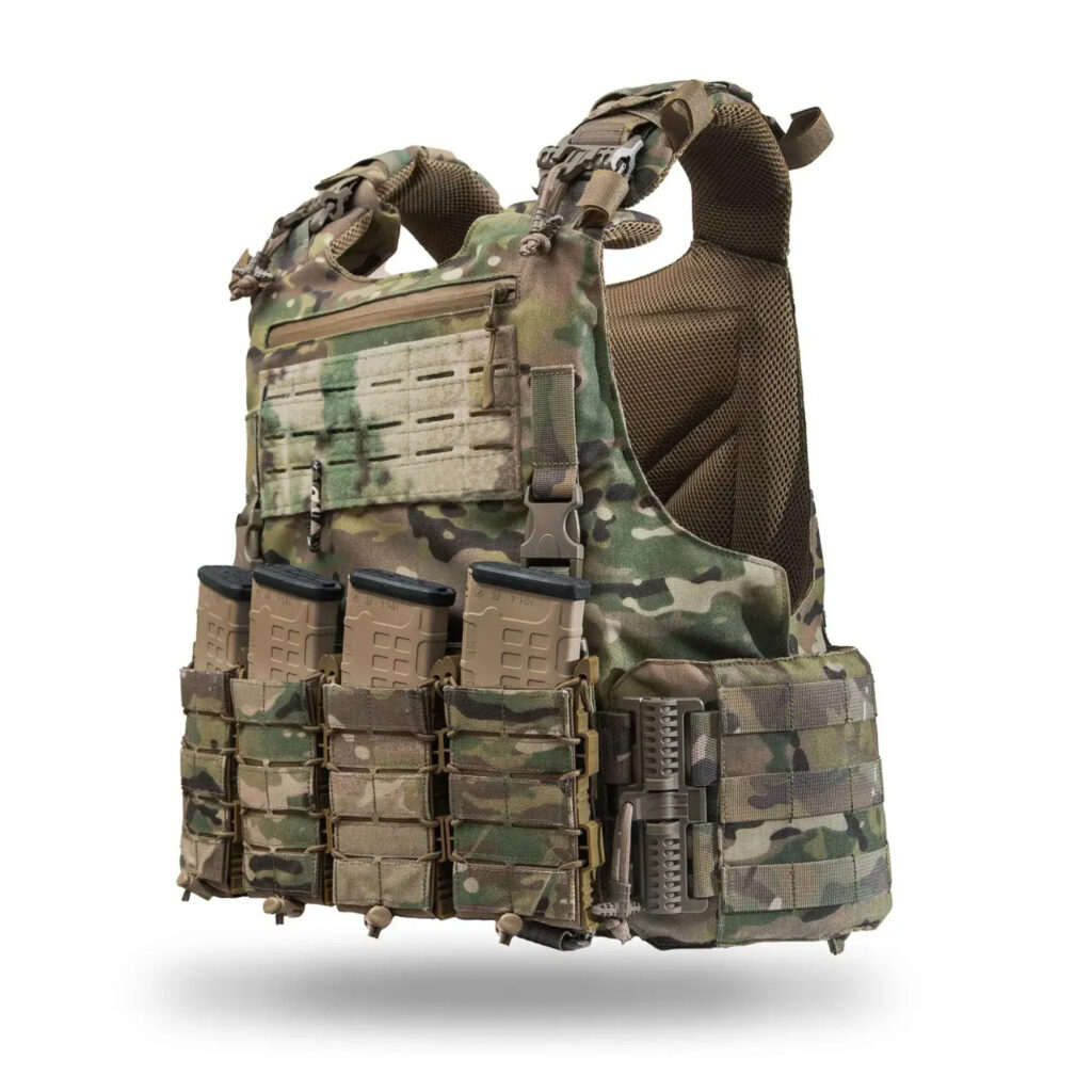 THOR Plate Carrier with Enhanced Protection Area + 5 Pouches